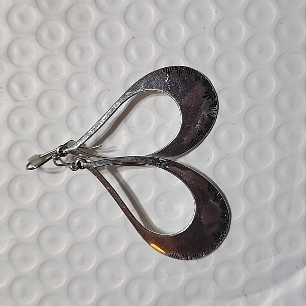 Elegant Silver Teardrop Earrings